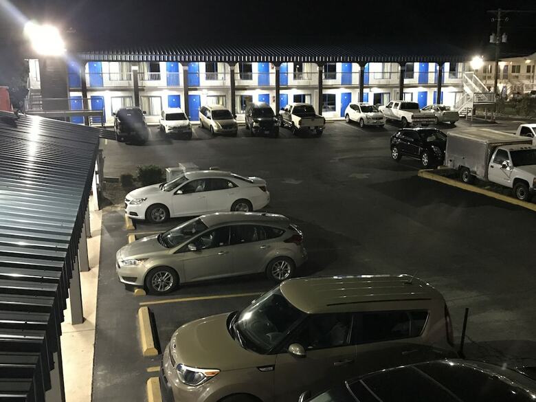 Motel Lonestar Inn