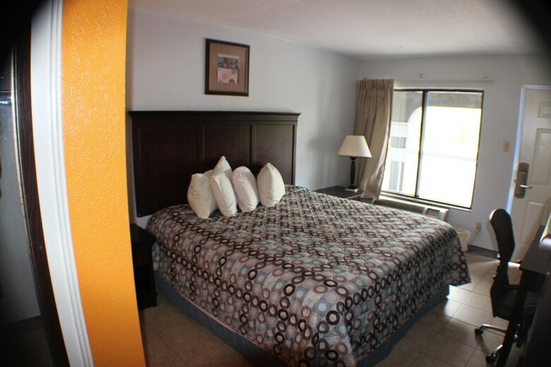Motel Lonestar Inn