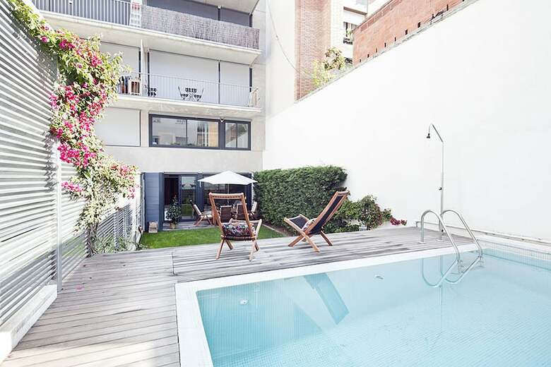 Apartamentos My Space Barcelona Private Pool Garden