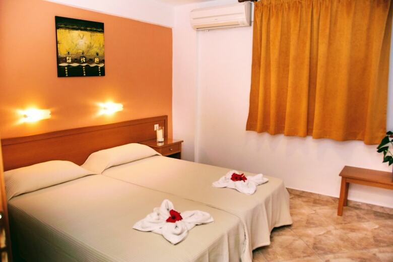 Aparthotel Ippoliti Village