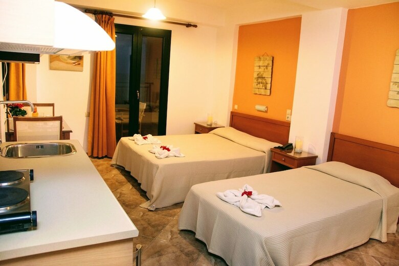 Aparthotel Ippoliti Village