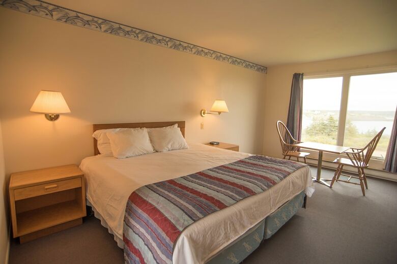 Posada Brier Island Lodge