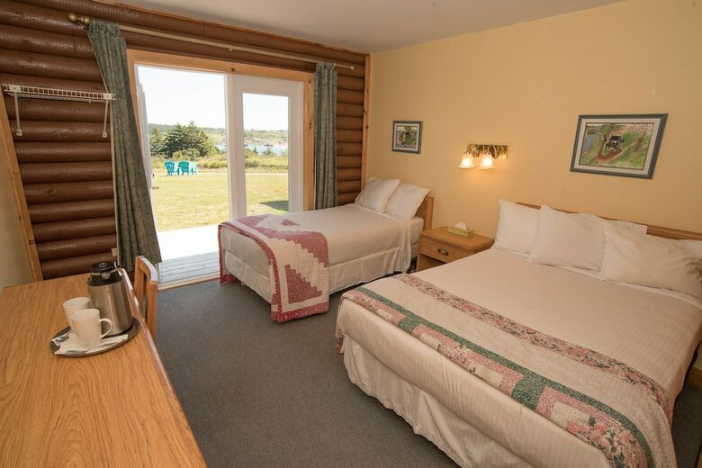 Posada Brier Island Lodge