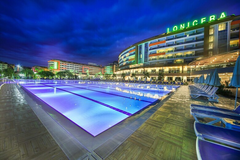 Lonicera Resort & Spa Hotel