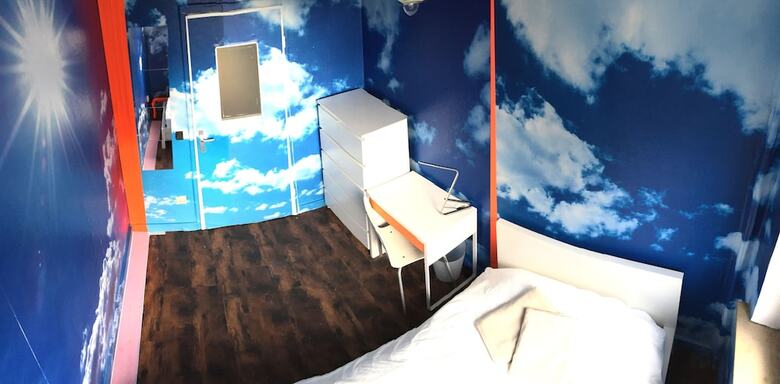 Hostal Citysurfer44