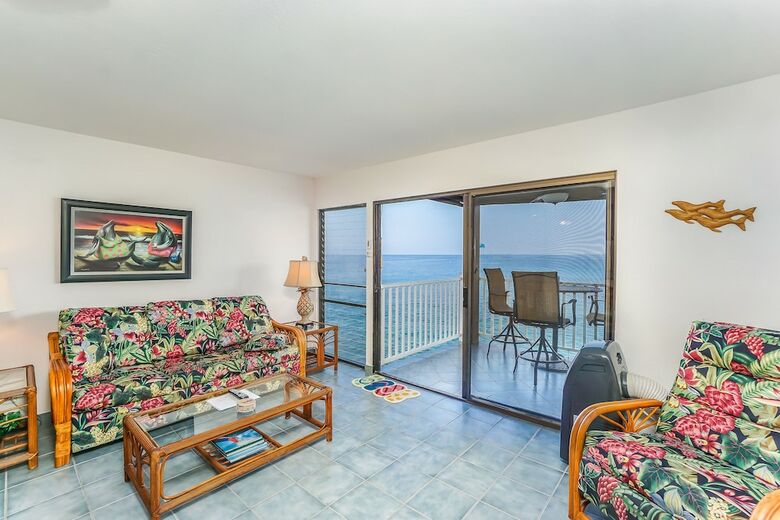 Apartamentos Sea Village 1 203 By Redawning