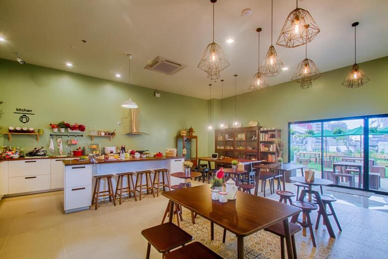 Hostal Hom Hostel & Cooking Club