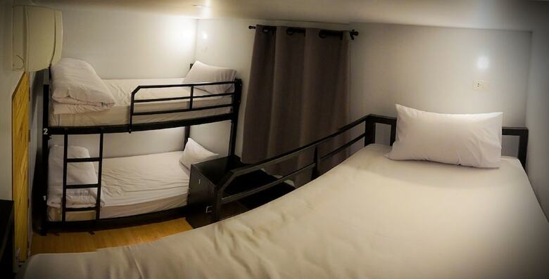 Hostal Us Hostel