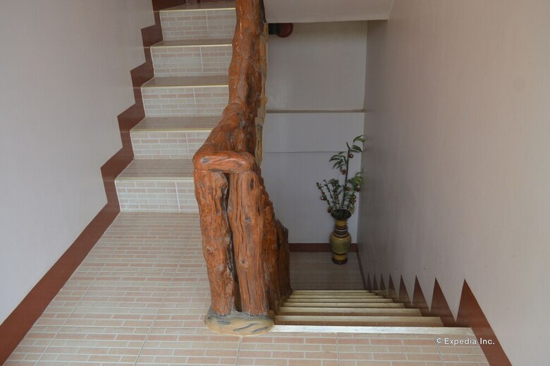 Jurias Garden Hotel