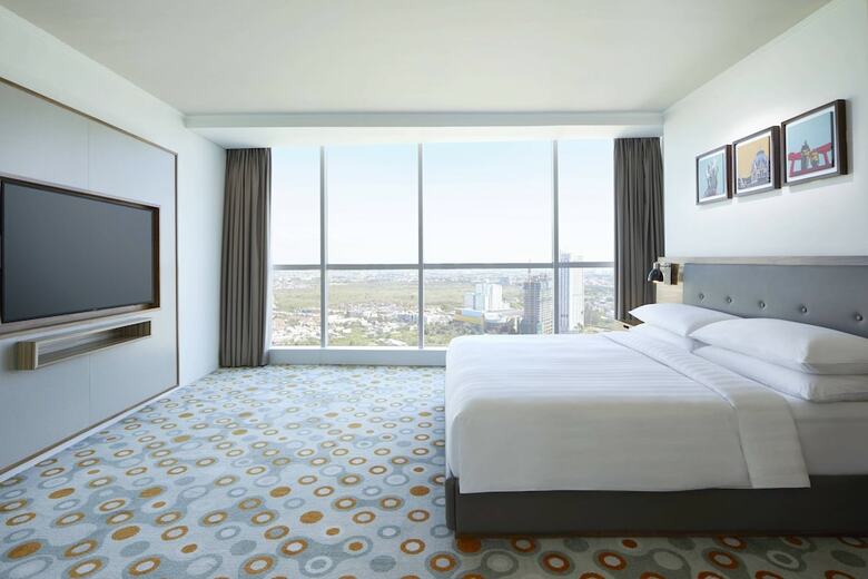 Hotel Fairfield By Marriott Surabaya