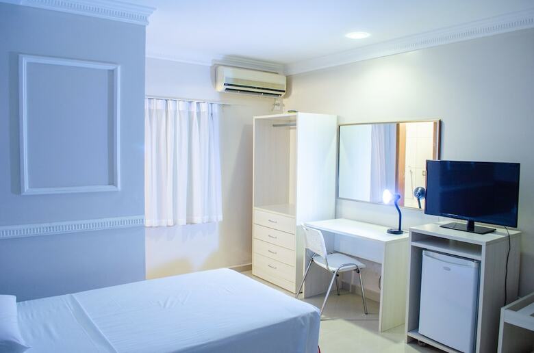 Atalanta Hotel
