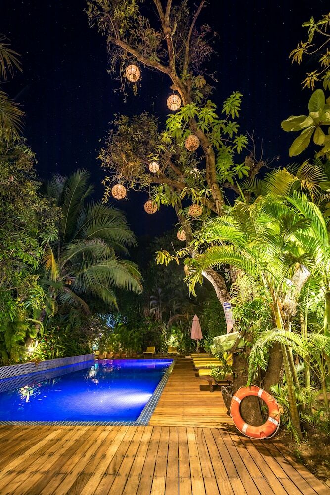 Sambor Village Hotel