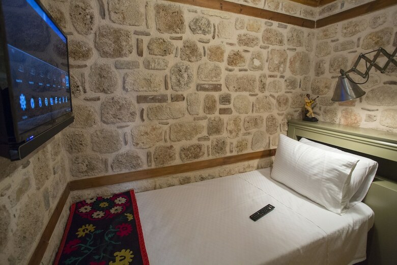Char Me Boutique Hotel