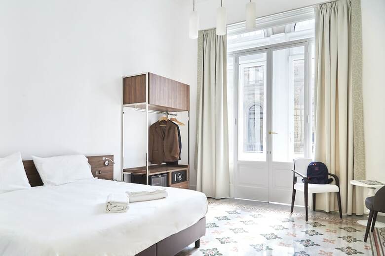 Bed & Breakfast Maison Toledo 210
