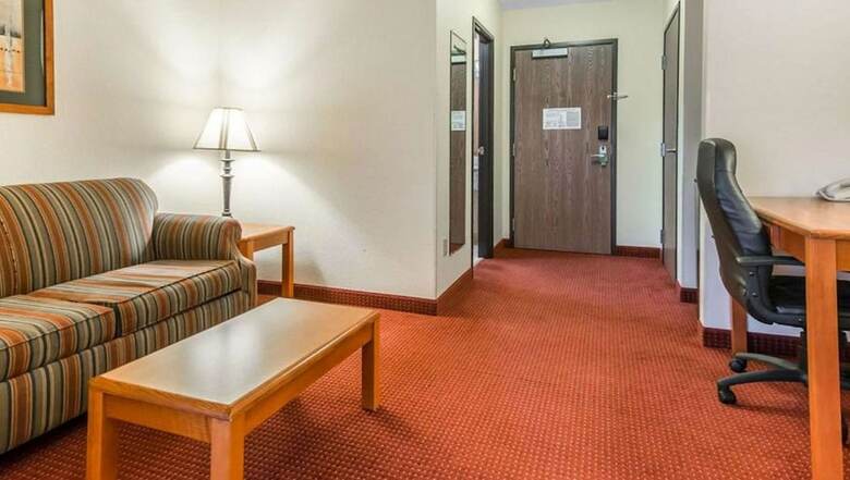 Hotel Magnuson Grand Pikes Peak
