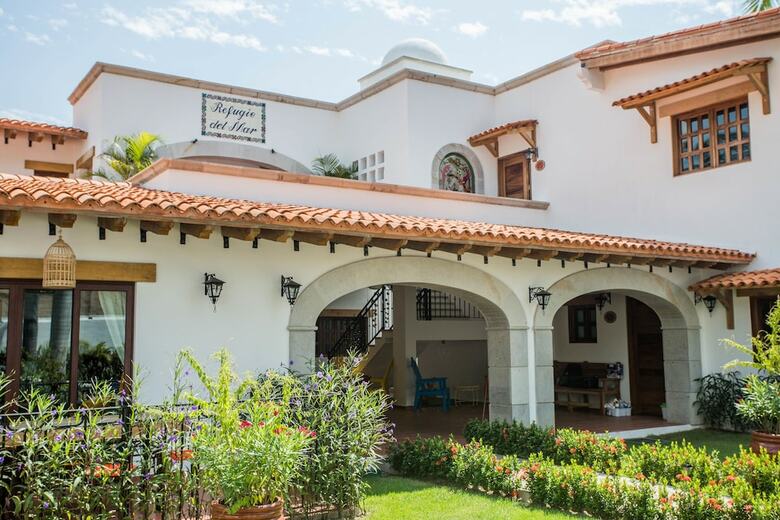 Aparthotel Refugio Del Mar