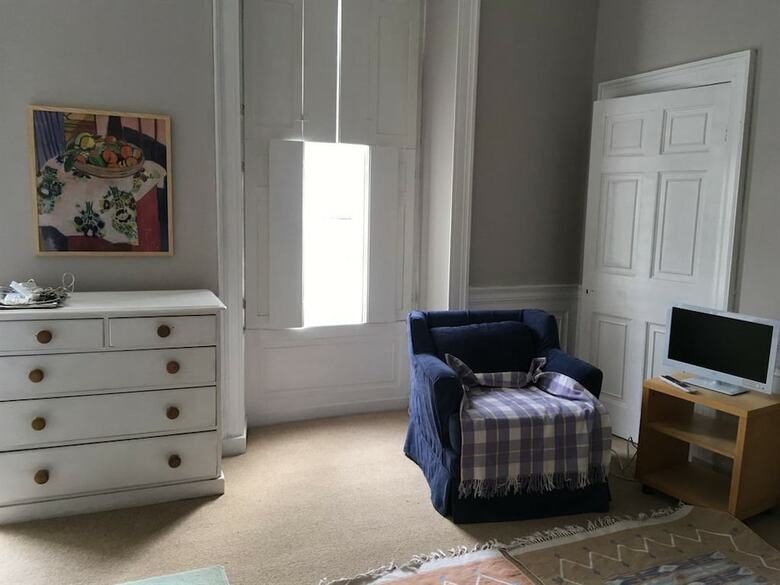 Bed & Breakfast Orkney Guest House