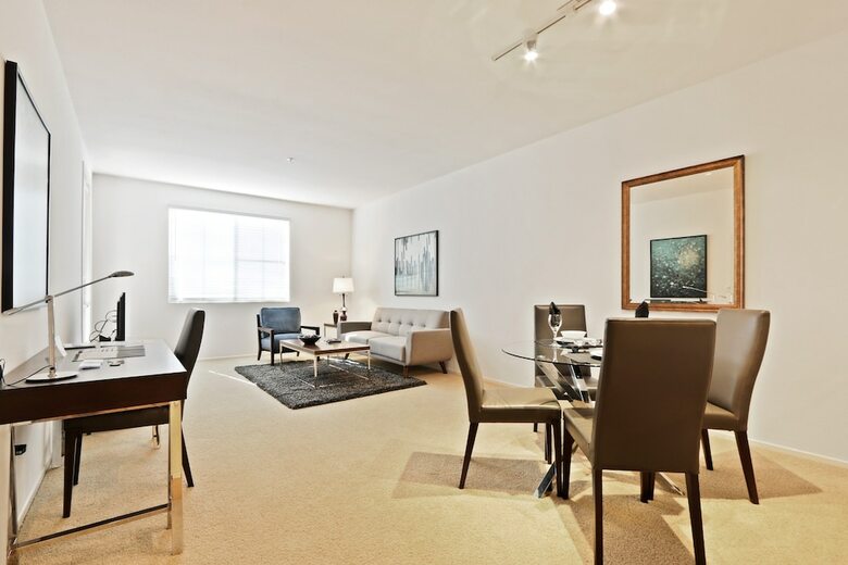 Apartamentos Global Luxury Suites At The Village