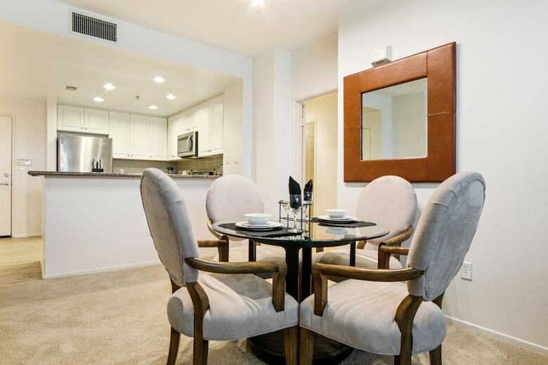 Apartamentos Global Luxury Suites At The Village