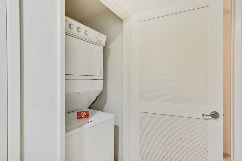 Apartamentos Global Luxury Suites At The Village