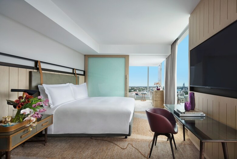 Hotel Sofitel Sydney Darling Harbour