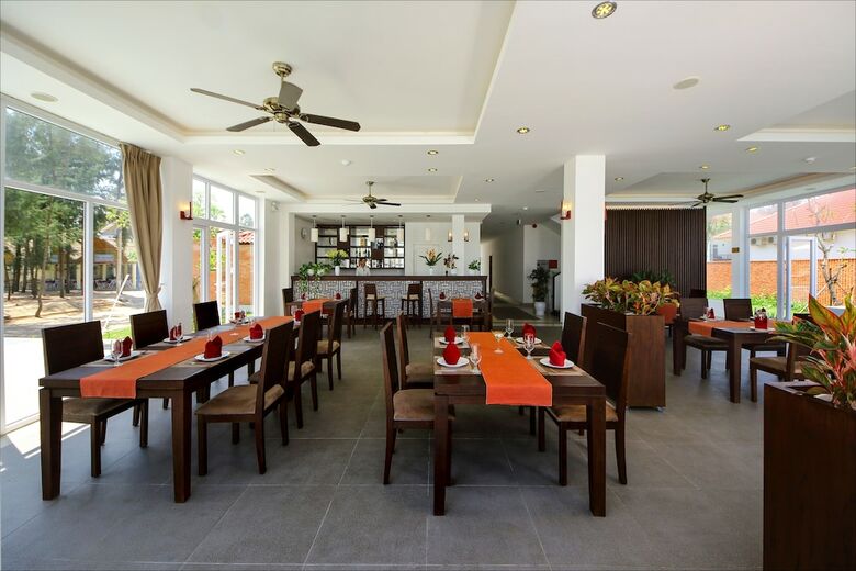 Hotel Tam Thanh Beach Resort & Spa