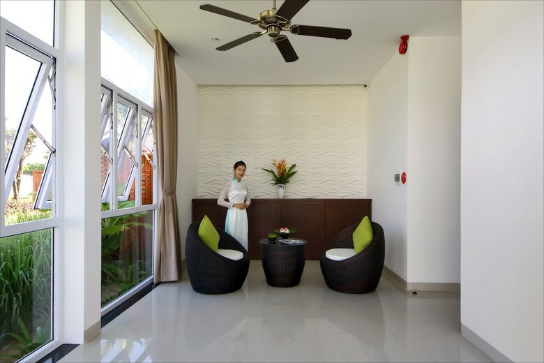Hotel Tam Thanh Beach Resort & Spa