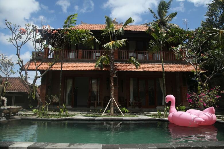 Hotel Bramasa Guest House