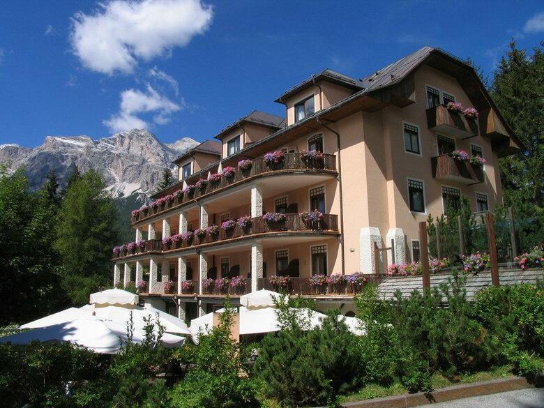 Boutique Hotel Villa Blu Cortina