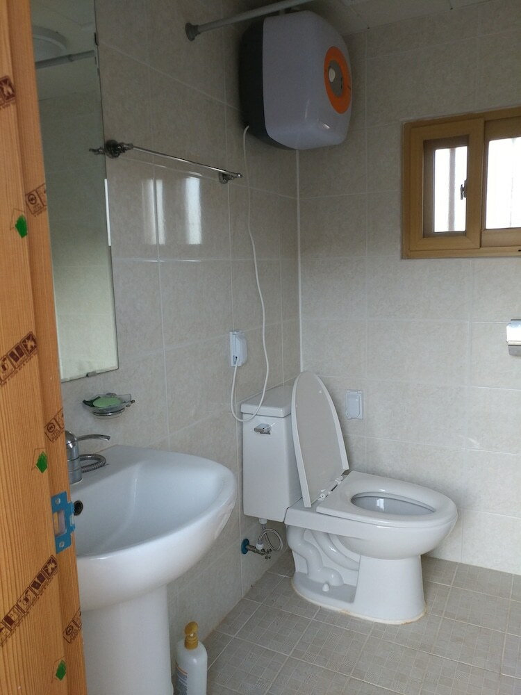 Hotel Moji Guest House
