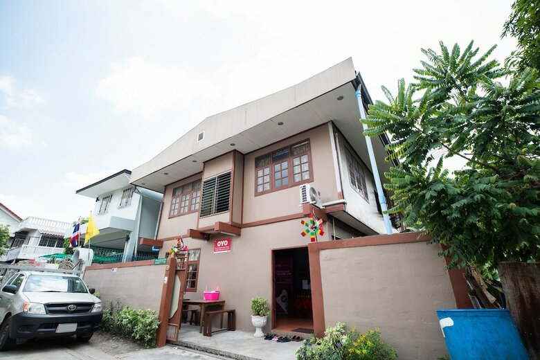 Hotel Oyo 691 Donmuang Boutique House