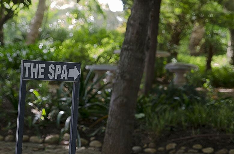 Bed & Breakfast Clos Malverne Wine Estate Accommodation