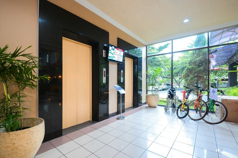 Hotel Airy Ugm Colombo 1 Yogyakarta