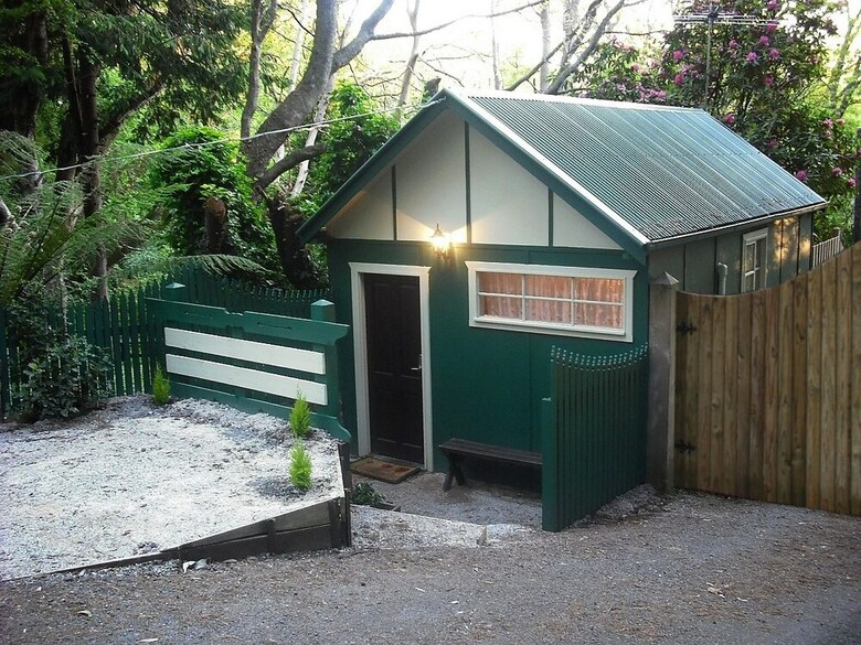 Cabana Lotus Lodges
