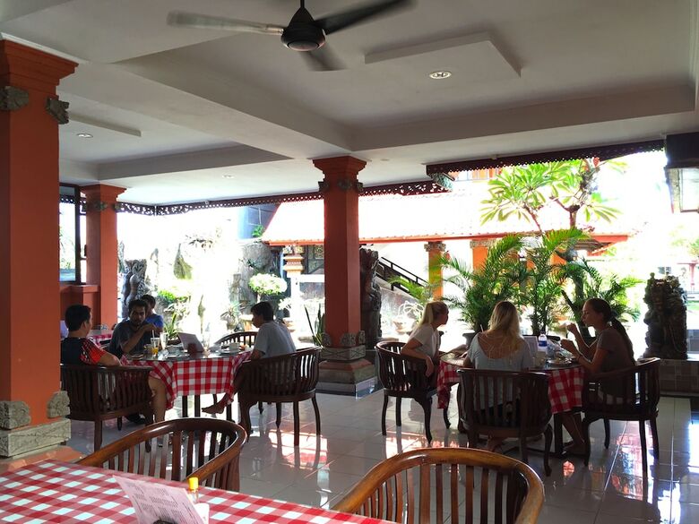 Hotel Agung Cottages Legian