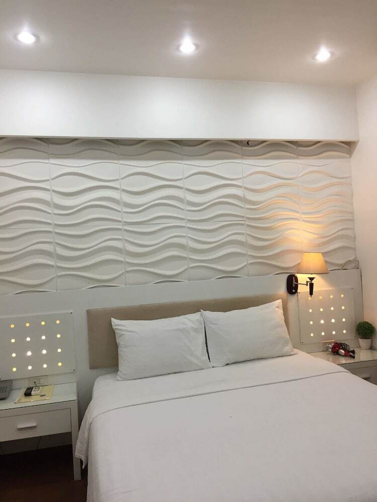 New Hotel II