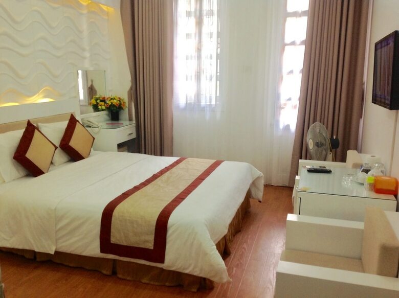 New Hotel III
