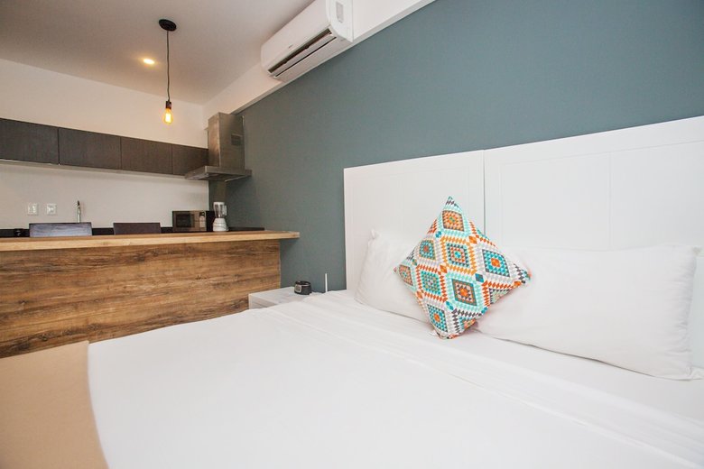 Apartamentos Studio 30 Condhotel By Nah Hotels