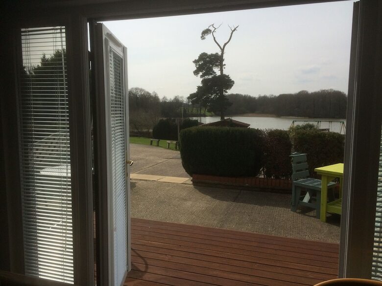 Hotel Gosfield Lake Resort