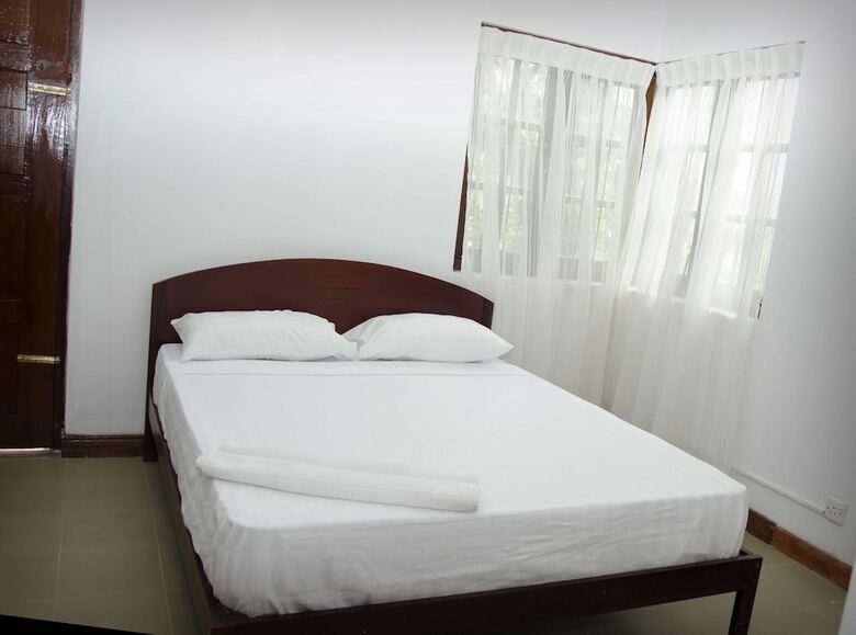 Hotel Pearl House