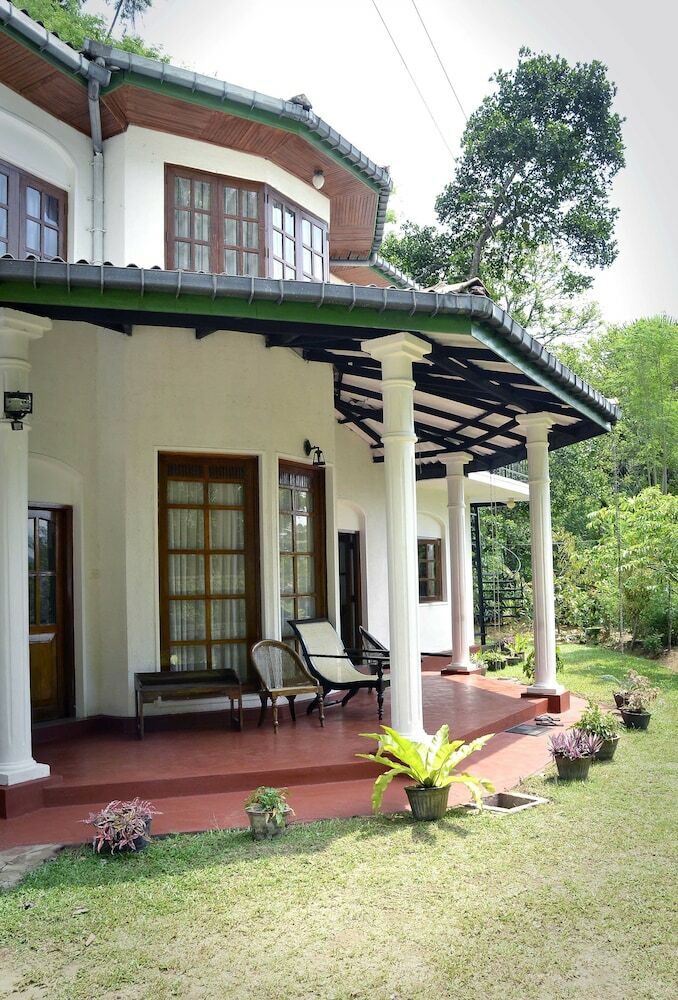 Hotel Pearl House