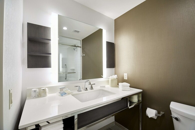 Hotel Hilton Garden Inn Roslyn
