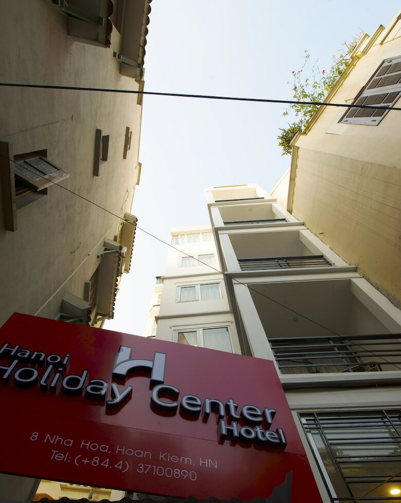 Hanoi Holiday Center Hotel