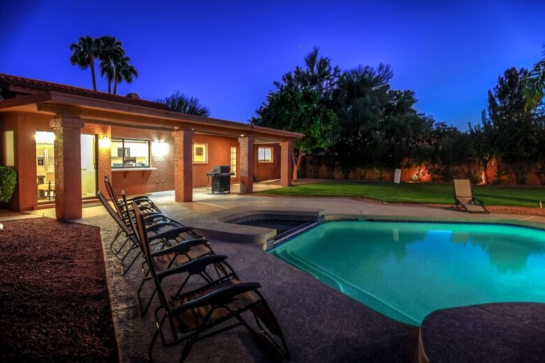Avalon - 4 Bedroom Home - Scottsdale