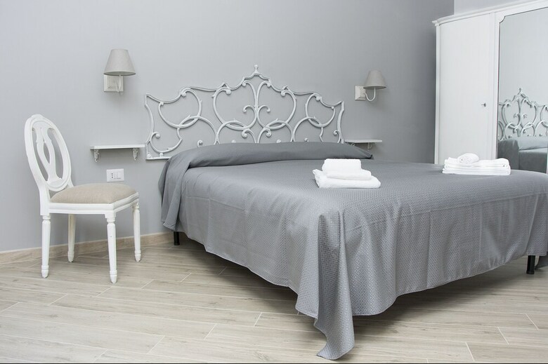 Gens Claudia Vatican Luxury Apartments