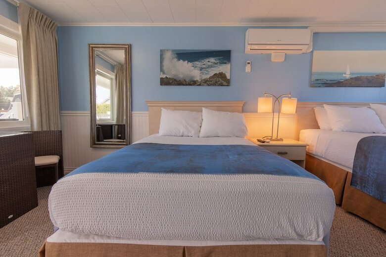 Hotel Footbridge Beach Motel