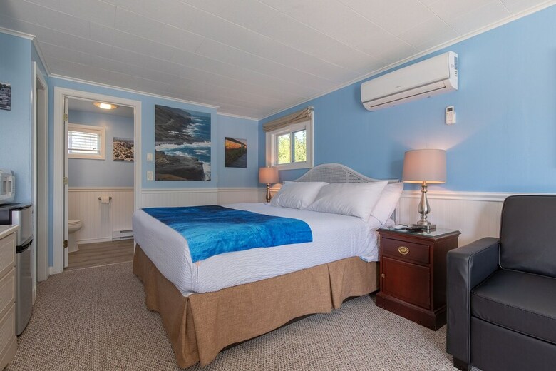 Hotel Footbridge Beach Motel