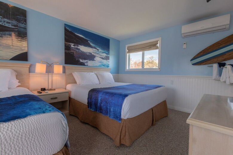 Hotel Footbridge Beach Motel