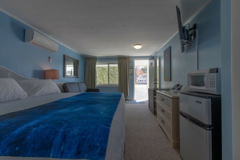 Hotel Footbridge Beach Motel