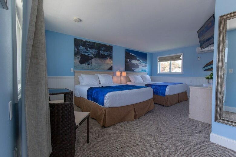Hotel Footbridge Beach Motel